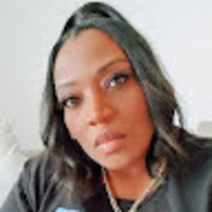 Meet your Posher, Simply_